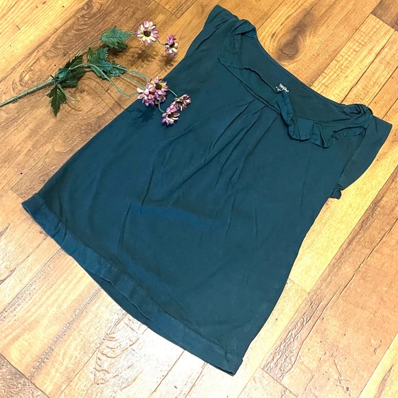 Women’s Top By Mossimo. Size XS - Picture 1 of 9